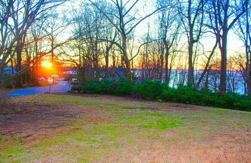 Glen Cove Haus | Estate Getaway - 28 Northfield Rd