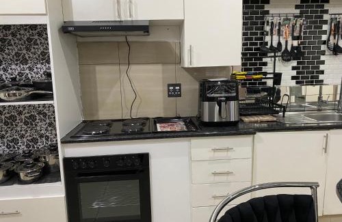 Robertsham Haus | Estelle Family cottage