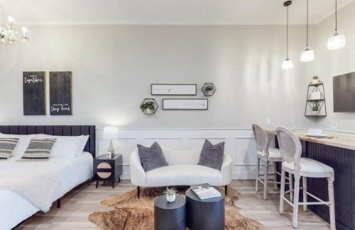 North Industry Haus | Eternal Romance-The Honeymoon Suite at 1885 Farms