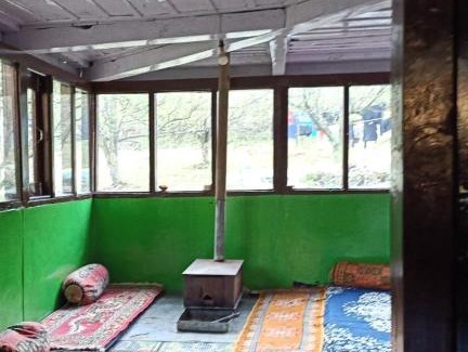 Kasol Haus | Evergreen Café