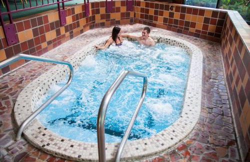 Cadillac Resort | Evergreen Resort