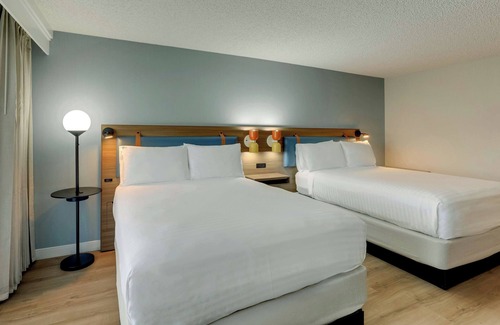 Mayo Clinic Hotel | Everything You Need For The Perfect Vacation! w/ Outdoor Pool, Pets are Allowed!