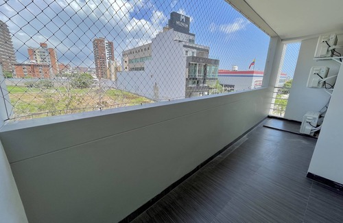 Riomar Wohnung | Excelente Ubicación, Amoblado y Acogedor 2hab- 2baños