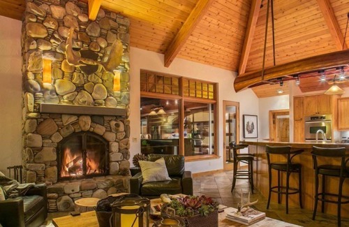 Sandpoint Haus | Der Punkt bei Sandpoint | Außergewöhnlicher Luxus | Feinstes Zuhause am Lake Pend Oreille