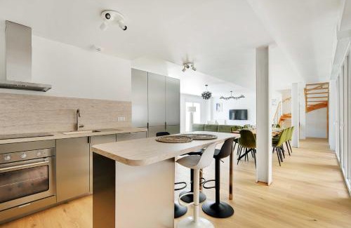 Le Bois Porte de Nogent Wohnung | Exclusive Duplex -5BD-10P- Nogent-sur-Marne