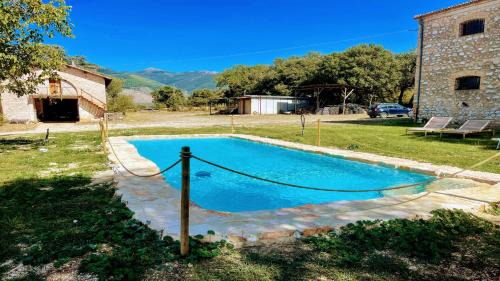 Poreta Haus | Exclusive Pool-open All Year-spoleto Biofarm-slps 8-village shops, bar1 km 6
