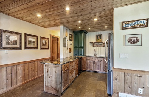 Eden Kabine | Exclusive Riverfront Eden Ranch! Pet Friendly!