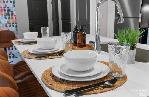 Rogers Wohnung | Exec King Suites Pool, Gym, Walmart Hq,gym