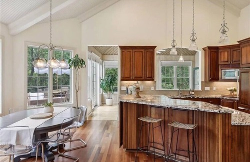 Stillwater Haus | Executive Home with spacious 5-bedroom in Stillwater with sauna, WiFi, & nature