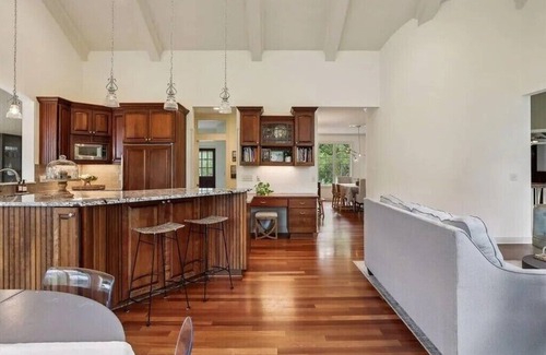 Stillwater Haus | Executive Home with spacious 5-bedroom in Stillwater with sauna, WiFi, & nature