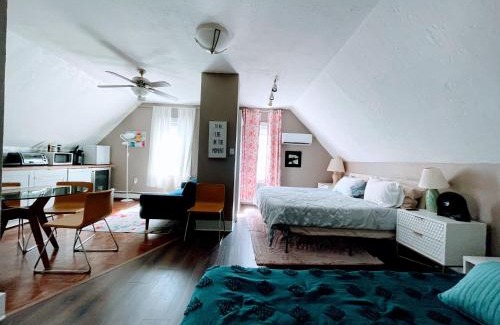 Lower Allston Wohnung | Executive Suite Loft - Harvard Allston Campus