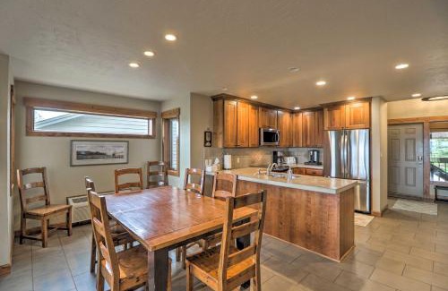 Bigfork Wohnung | Expansive Bigfork Resort Retreat on Flathead Lake!