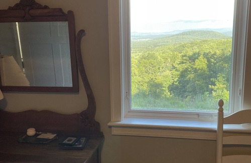 Rockbridge Baths Wohnung | Expansive Mountain View and easy 15-minute access to Lexington, VA