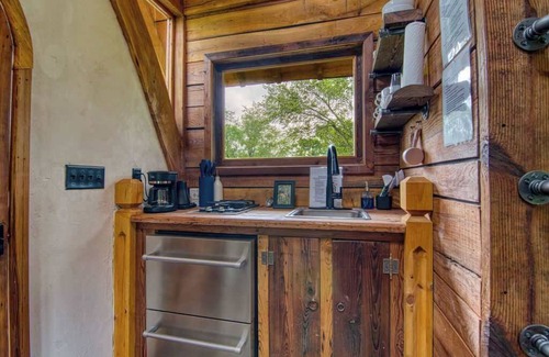 Nixa Wohnung | Experience a Regenerative Farm in a New Tiny Home