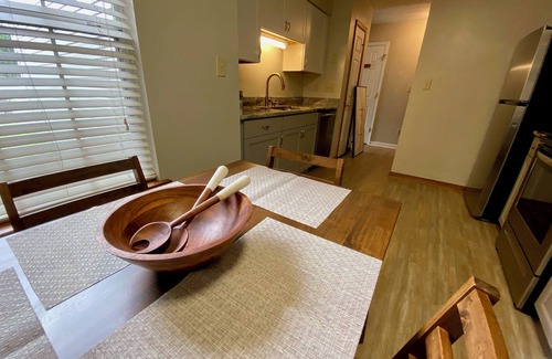 Western Branch North Haus | Experience Chesapeake Your Way and Relax with GolfnEntire home