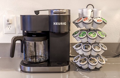 Duvall Haus | Experience Duvall charm near Evergreen State Fairgrounds