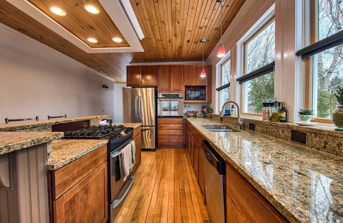 Ellsworth Haus | Experience Northern Michigan in a Unique Charlevoix Retreat with Stunning Views