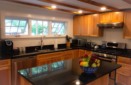 Rockport Haus | Neu renoviert, Luxus Downtown Lage. Gehen Sie auf alles. Zwei Paking Spaces