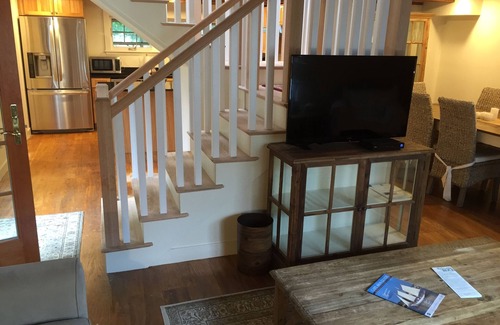 Rockport Haus | Neu renoviert, Luxus Downtown Lage. Gehen Sie auf alles. Zwei Paking Spaces