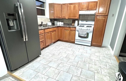 Sheridan Haus | Experience the charm of Sheridan with our cozy two 2-bedroom, one bath house!