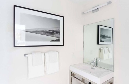 Little Tuscany Hotel | Experience The Magic Of Palm Springs | Pool