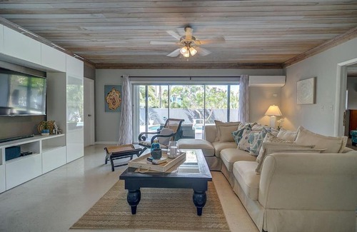 Westward Villas Subdivision Haus | Exquisite 3 Bedroom Luxury Home Near To Baha Mar