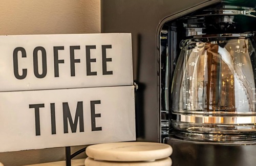 Cohasset Haus | Exquisite 5 Bedroom Vacation Home