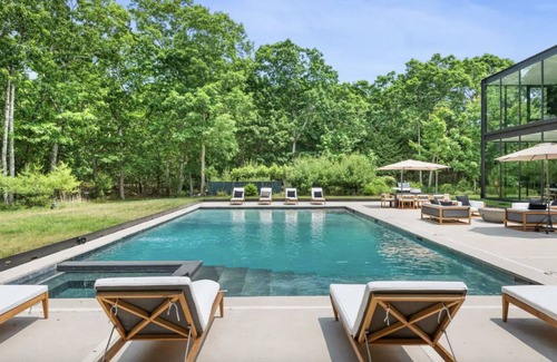 Springs Villa | Exquisite Home l East Hamptons l Pool