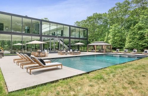 Springs Villa | Exquisite Home l East Hamptons l Pool