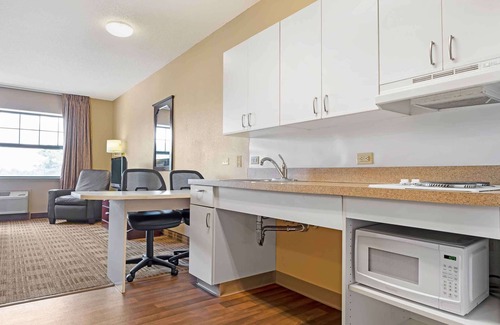 Burr Ridge Hotel | Extended Stay America Suites Chicago Burr Ridge
