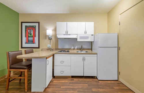 Fairfax Hotel | Extended Stay America Suites Washington DC Falls Church