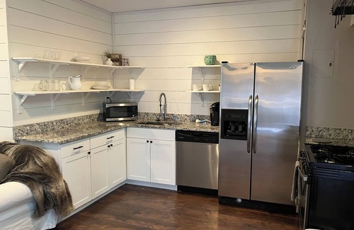 Roswell Wohnung | Extended stay apartment near Canton St Roswell