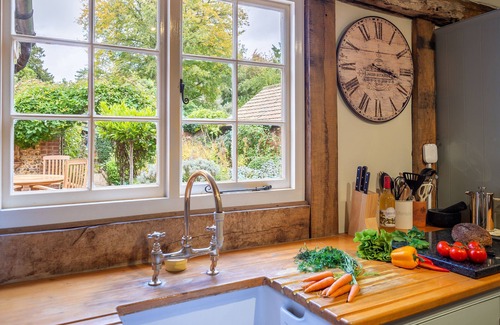 Lavenham Wohnung | Extraordinary 15th century timber framed cottage in famous Medieval village - The Tryst