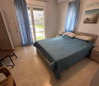 Neoi Epivates Wohnung | F&R Villa Studio 1