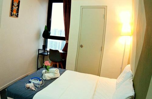 Cyberjaya Wohnung | F1-29-11 Dew Drop HomeTamarindWifiNetflixfree parking