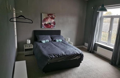 Hardstoft Haus | Fabulous 2 bed property set in a village location