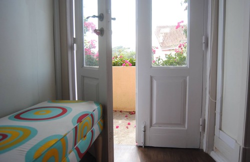 Foz do Arelho Villa | Fabelhaftes und ruhiges Haus im Zentrum des Dorfes und in der Nähe des Strandes.
