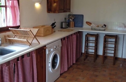 Grand-Brassac Sonstige | Fabulous location- farmhouse & pretty cottage with private heated pool & sauna