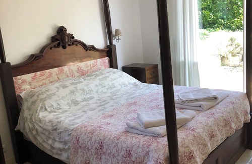 Grand-Brassac Sonstige | Fabulous location- farmhouse & pretty cottage with private heated pool & sauna