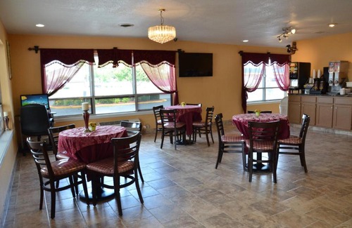 Stuttgart Hotel | FairBridge Inn Express Stuttgart