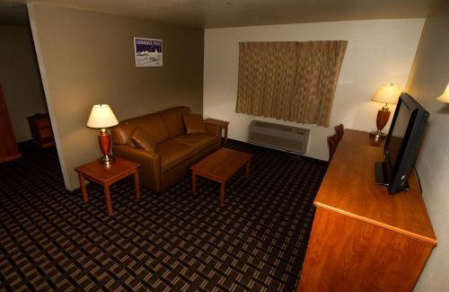Kellogg Hotel | FairBridge Inn & Suites Kellogg