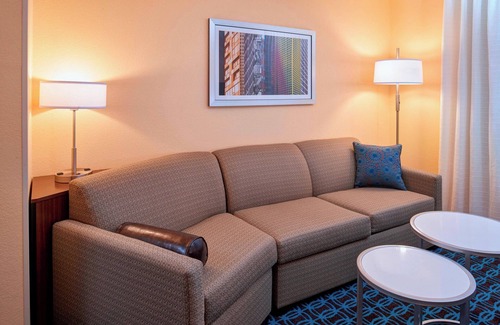 Ypsilanti Hotel | Fairfield Inn & Suites by Marriott Ann Arbor Ypsilanti