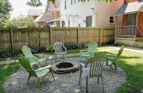 Weinland Park Haus | Short North Area Gemütliches 3 Bett; in der Nähe von OSU / Downtown Convention Center / Mapre / Fairgrends