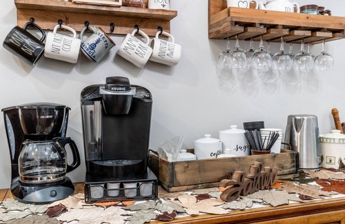 Marietta Haus | Fall Sale: 15% Off 3+ nights – thru Nov 30!