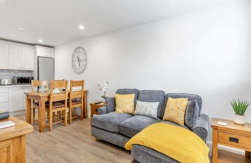 Buildwas Haus | Fallow's Holt