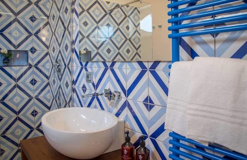 Pontone Wohnung | Familiensuite mit herrlichem Meerblick