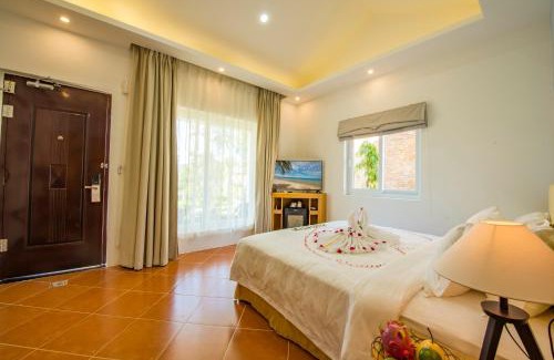 Cua Lap Resort | Famiana Resort & Spa - Breakfast is served as Brunch 6AM30 to 1PM