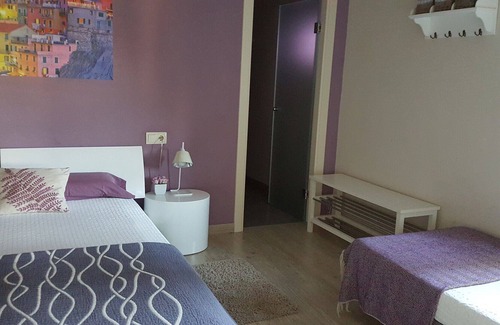 Ordis Hütte | Familien: 5 Zimmer + Bad, privaten beheizten Pool, Jacuzzi, Spielplatz