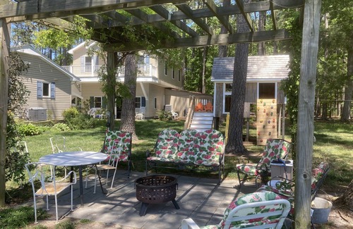 Cambridge Hütte | Familien- und Haustierfreundlich, Waterfront mit Pier
