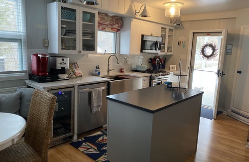 Three Rivers Hütte | Familienfreundlicher Seeurlaub